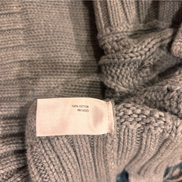 Old Navy gray hooded Sweater Vest size 12 - Picture 6 of 8